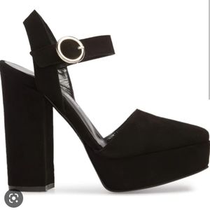 NWOT SIZE 38 Charles David Roan BLACK Platform Sandals